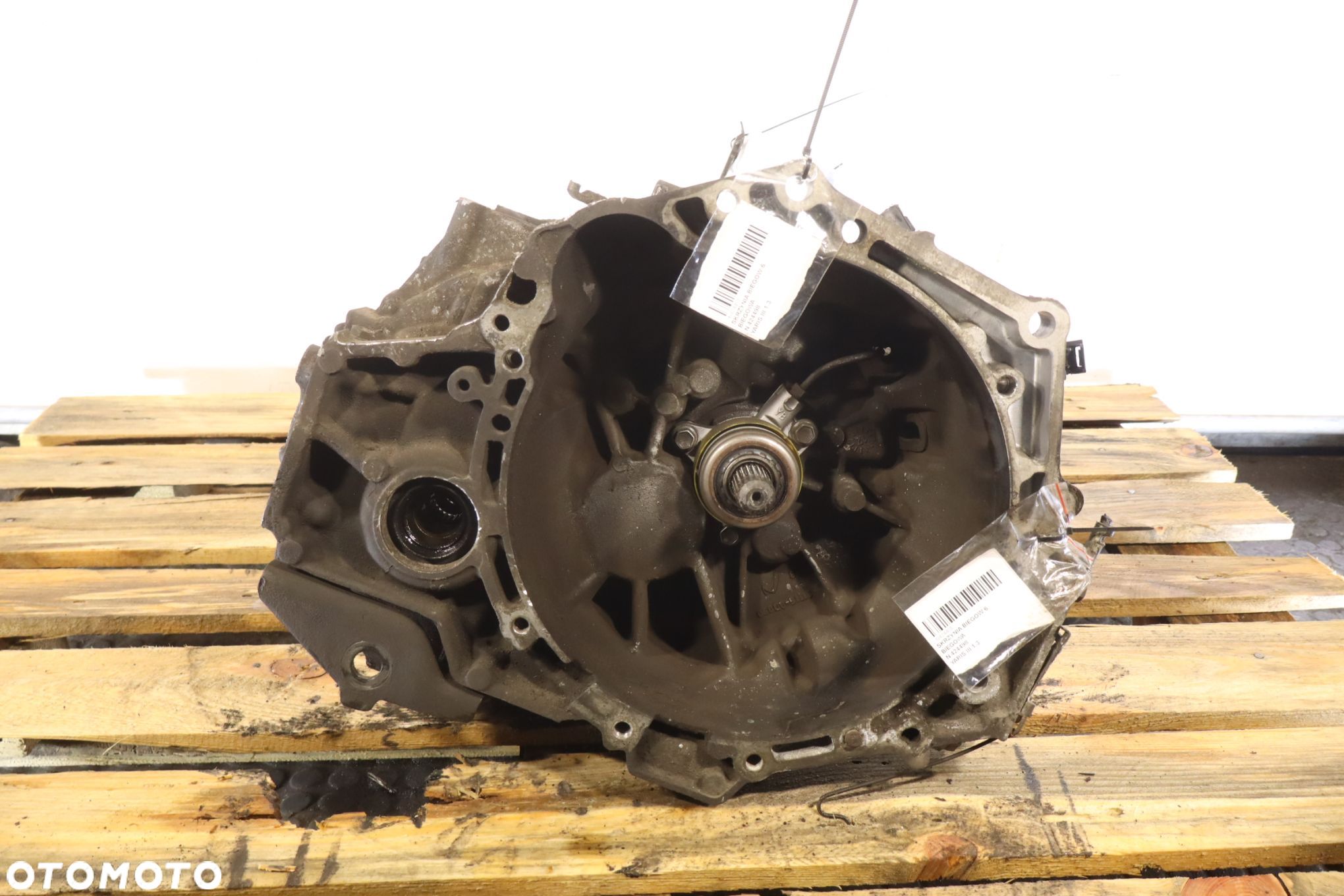 SKRZYNIA BIEGÓW 6 BIEGOWA TOYOTA YARIS III 1.3 31115-0D090 - 1