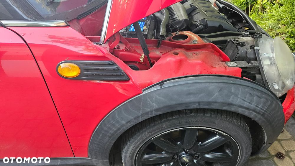 Mini Cooper R55 R56  błotnik przedni  lewy 851/3 chili red - 3