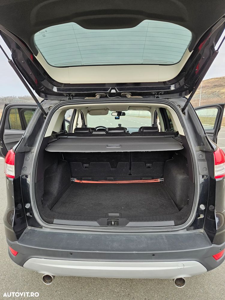 Ford Kuga 2.0 TDCi Powershift 4WD Titanium - 13