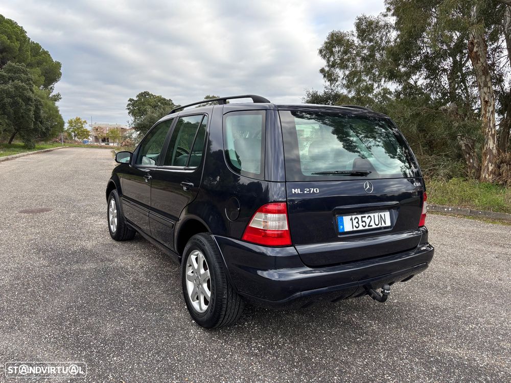 Mercedes-Benz ML 270 CDi - 20