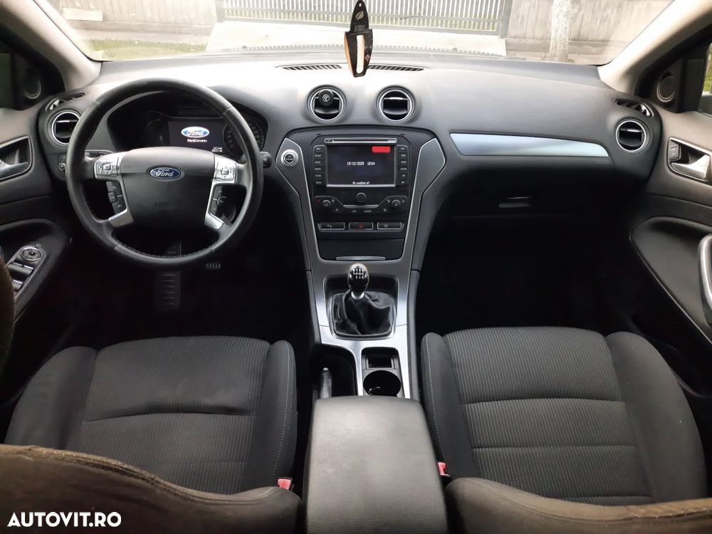 Ford Mondeo 1.6 TDCi Titanium - 18