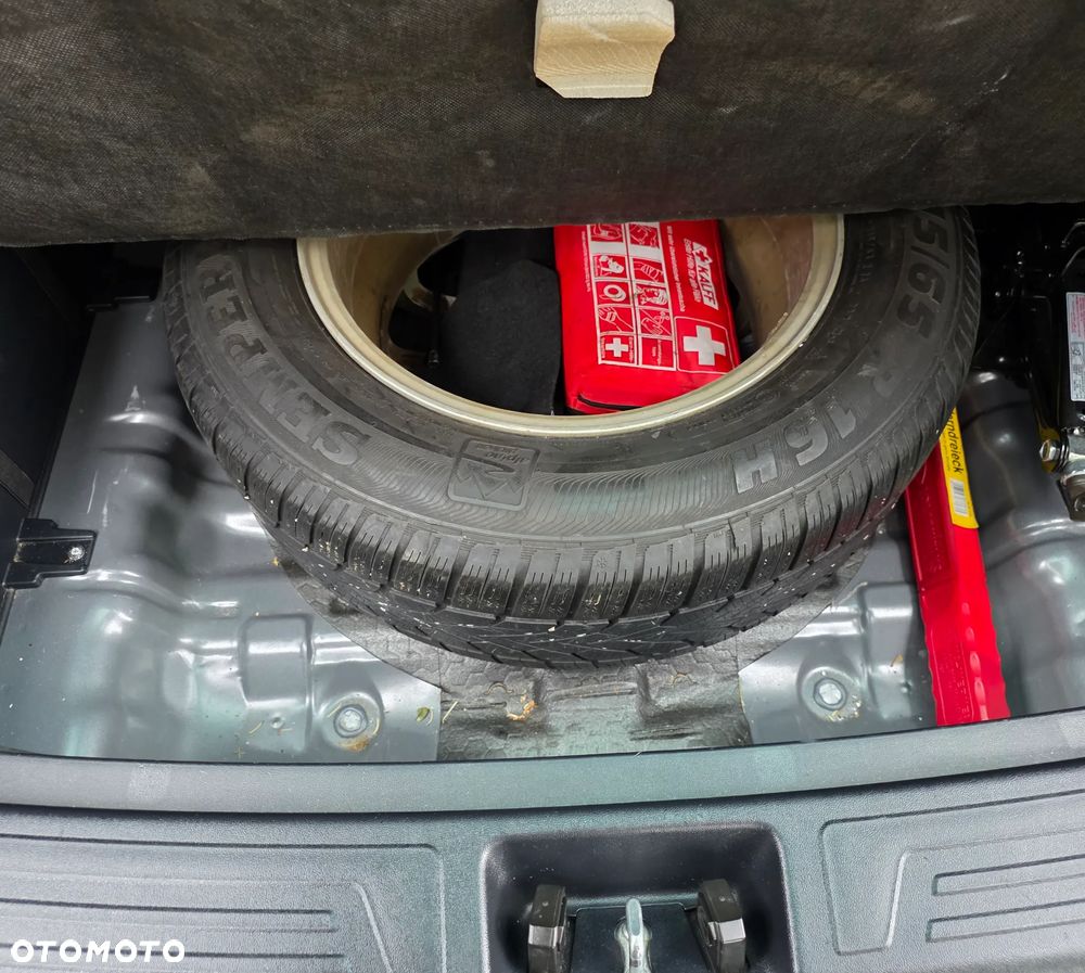 Hyundai ix35 2.0 CRDi Premium 4WD - 16