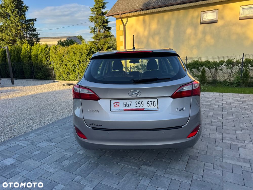 Hyundai i30 1.6 Style - 6