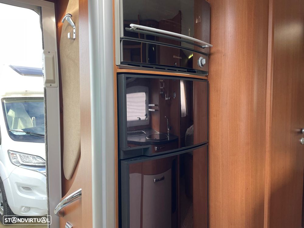 Pilote Explorateur G742 c/Cama Central - Autocaravana - 20