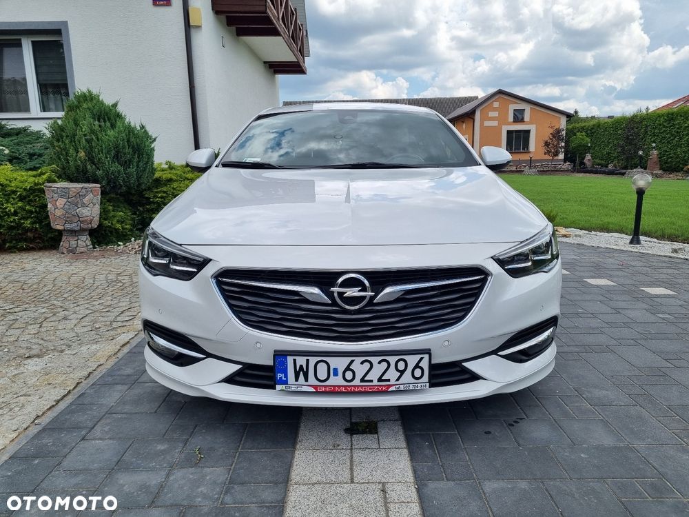 Opel Insignia - 2