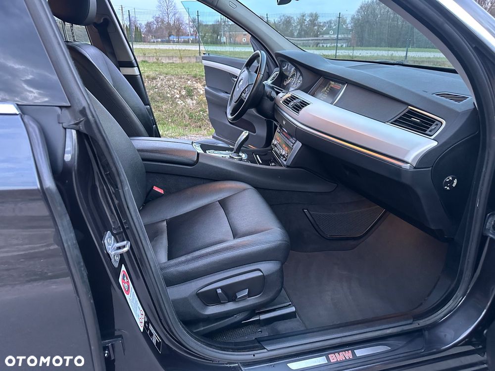 BMW 5GT 520d - 23