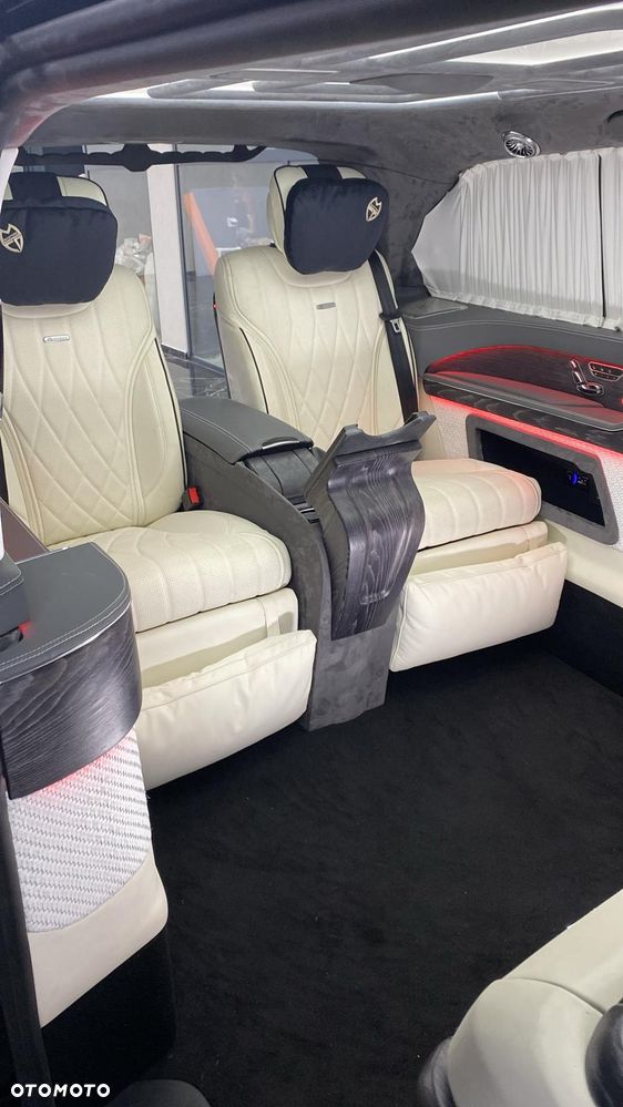 Mercedes-Benz Klasa V 300 d 4-Matic 9G-Tronic - 6