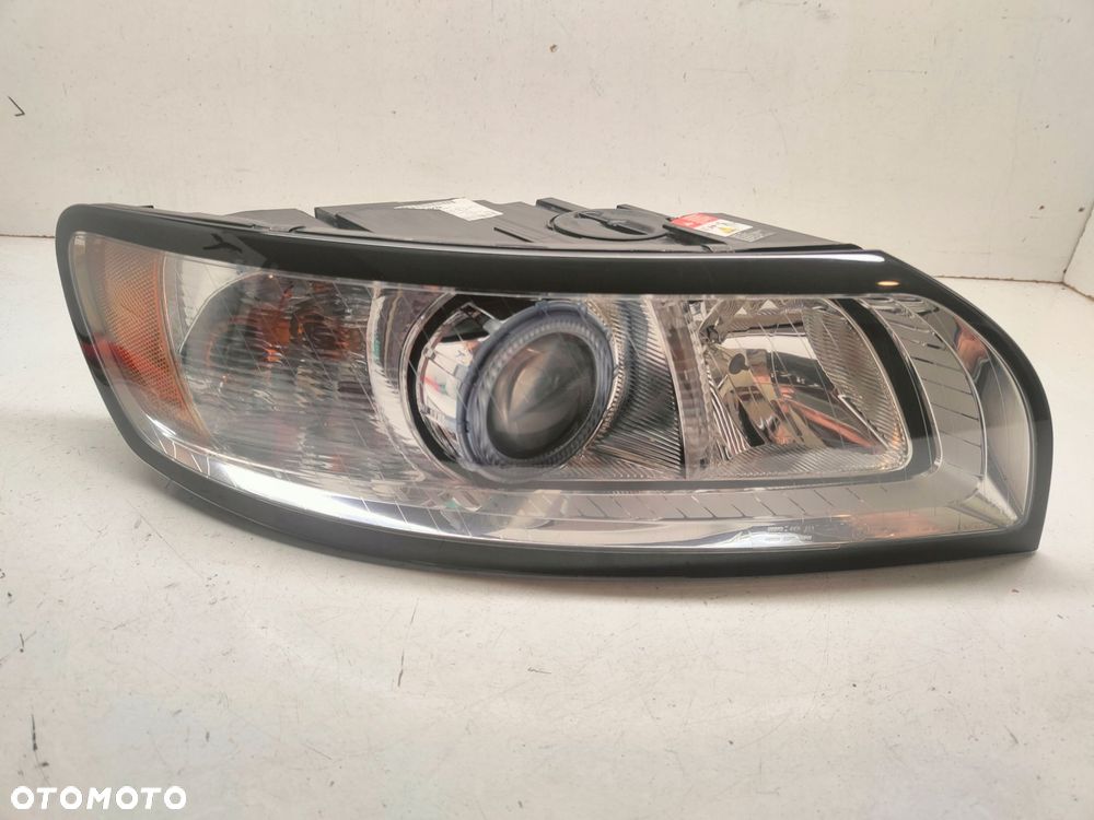 volvo s40 ii v50 lift xenon lampa prawy przód 31299588 - 1