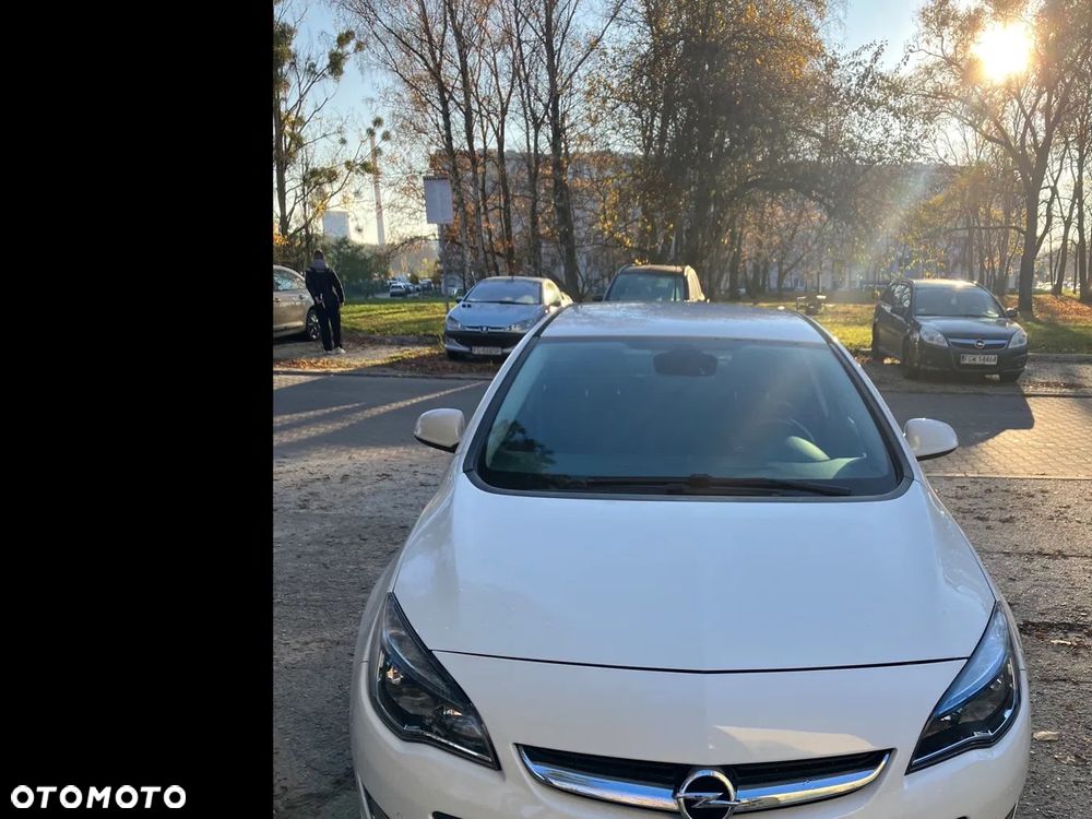 Opel Astra 1.7 CDTI - 12