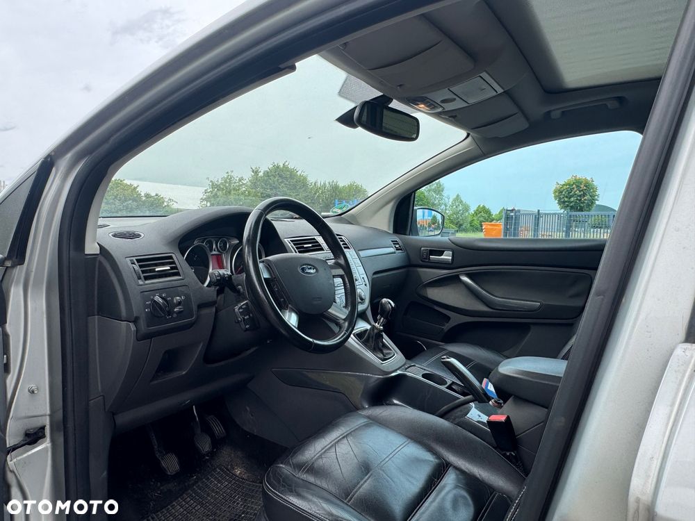 Ford Kuga 2.0 TDCi 4x4 Titanium - 7