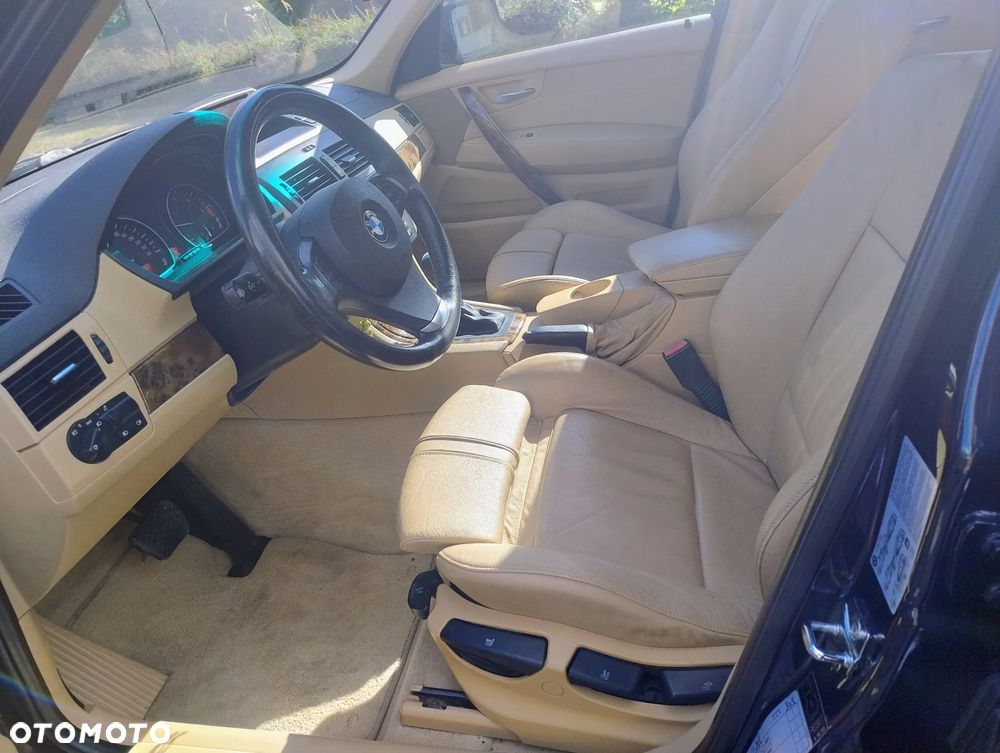 BMW X3 3.0d - 9