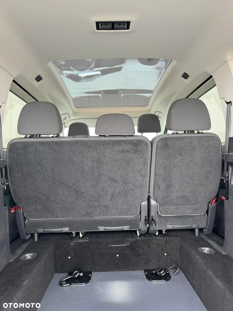 Ford Tourneo Connect Grand - 19