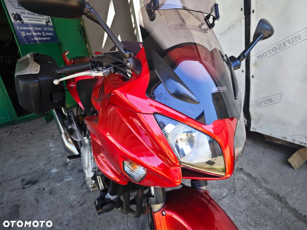Honda CBF - 10