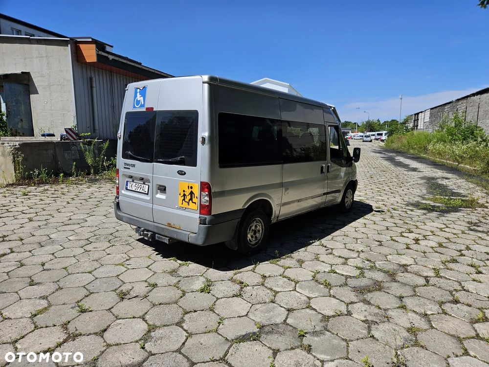 Ford Transit - 4