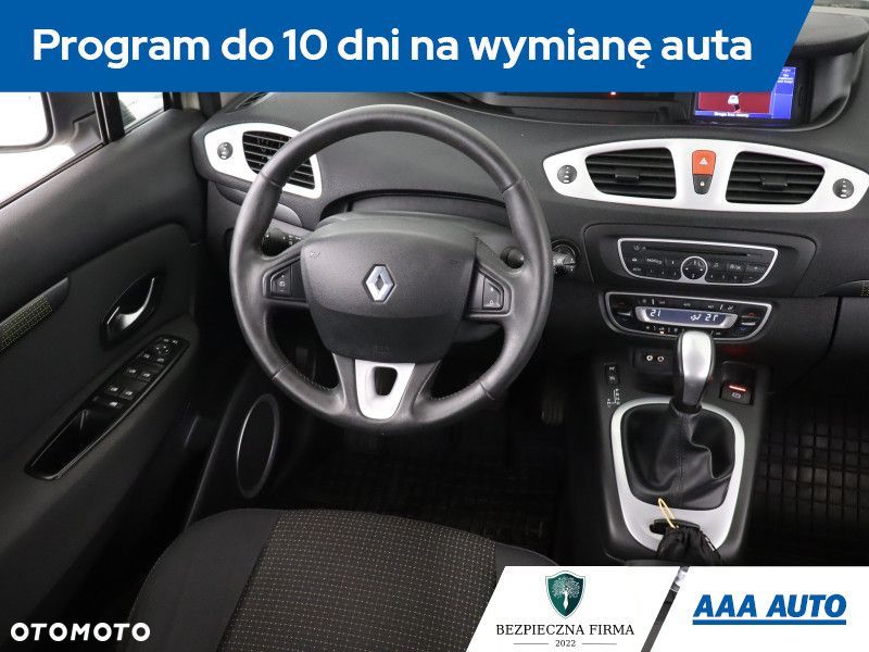 Renault Scenic - 9