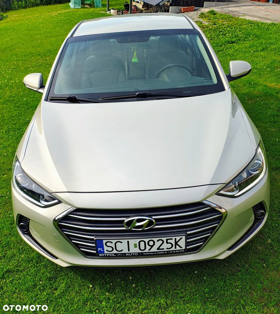 Hyundai Elantra 1.6 Comfort - 20