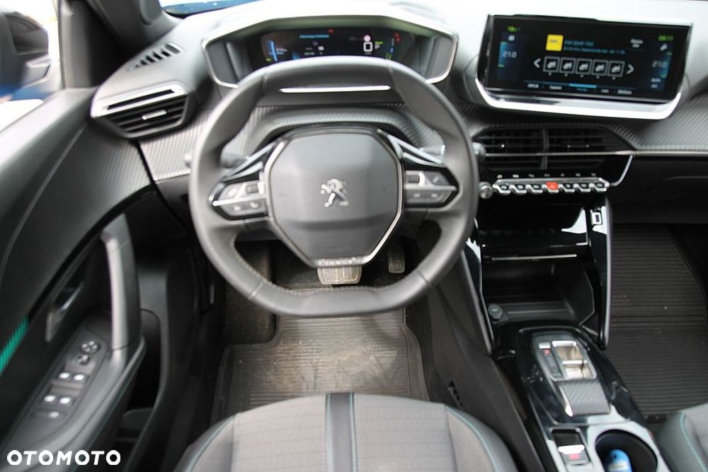 Peugeot 2008 50kWh Allure - 23