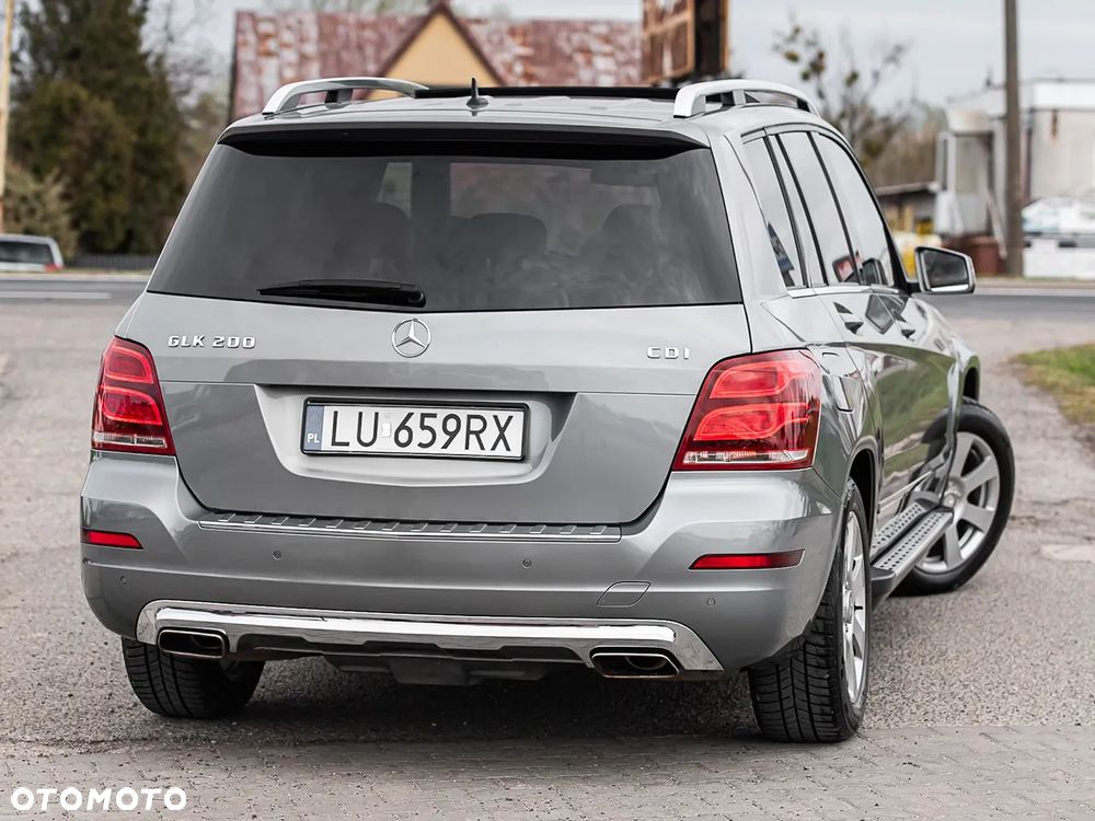 Mercedes-Benz GLK 200 CDI (BlueEFFICIENCY) - 12