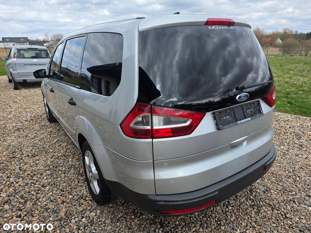 Ford Galaxy 2.0 TDCi Trend - 17