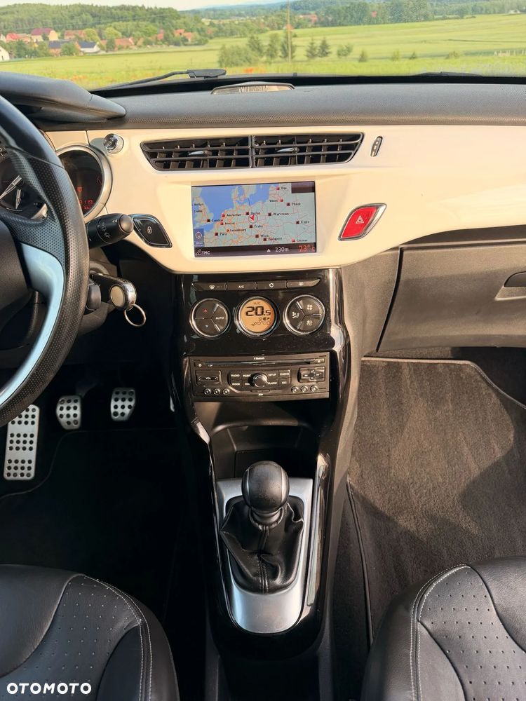 Citroën DS3 THP 155 Ultra-Prestige - 12