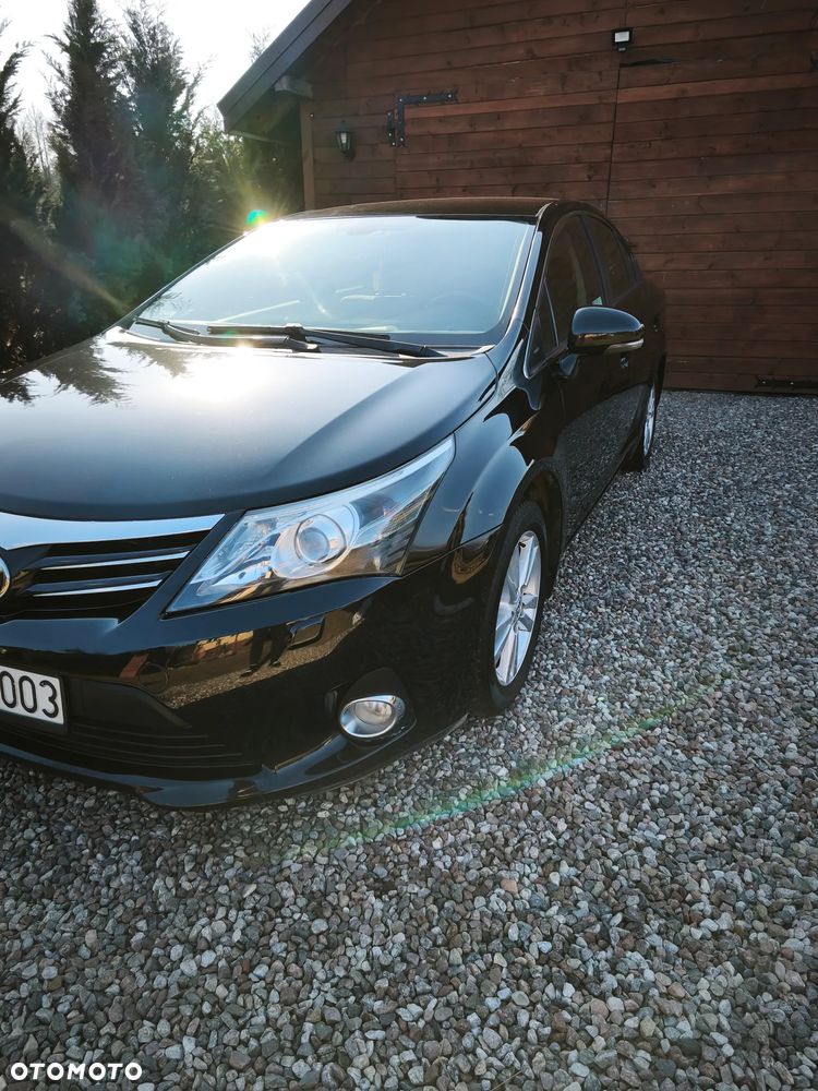 Toyota Avensis 2.0 D-4D Sol - 3