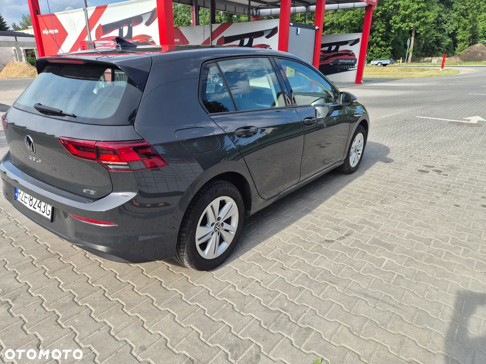 Volkswagen Golf - 14
