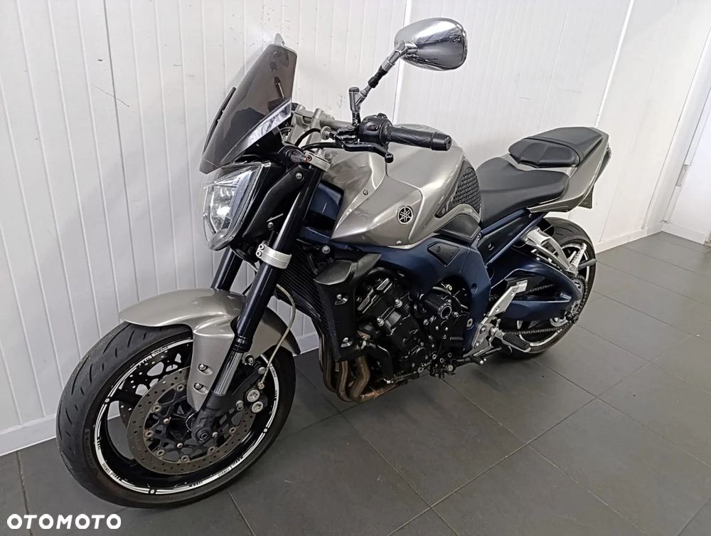 Yamaha FZ - 6