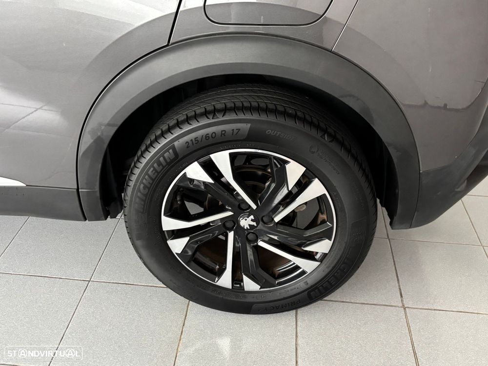 Peugeot 2008 1.5 BlueHDi Allure Pack - 19