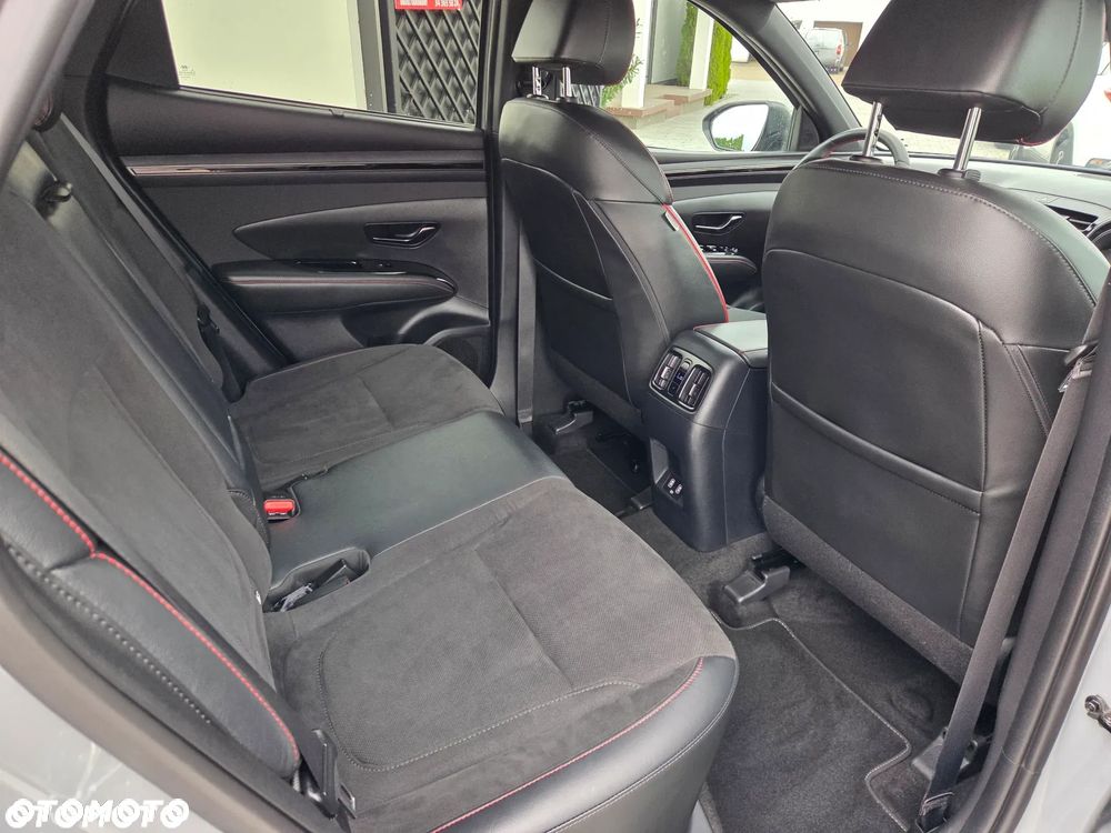 Hyundai Tucson 1.6 T-GDi N-Line 4WD DCT - 28