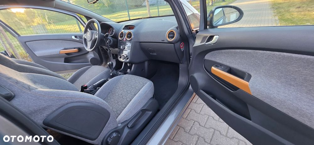 Opel Corsa 1.4 16V EcoFLEX Start-Stop Color Edition - 15
