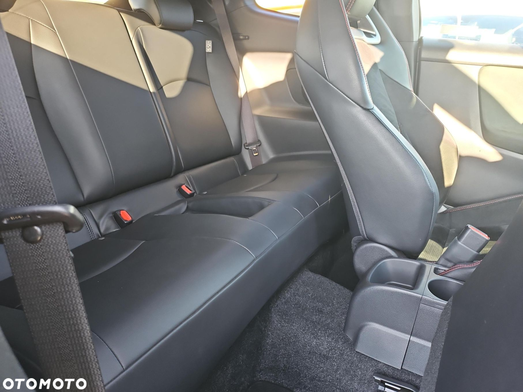 Toyota Yaris GR 1.6 Dynamic - 10