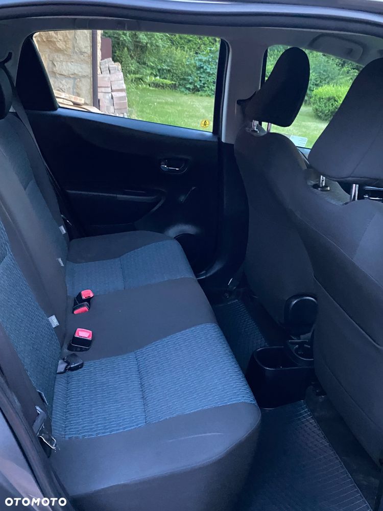 Toyota Yaris 1.33 Active - 11