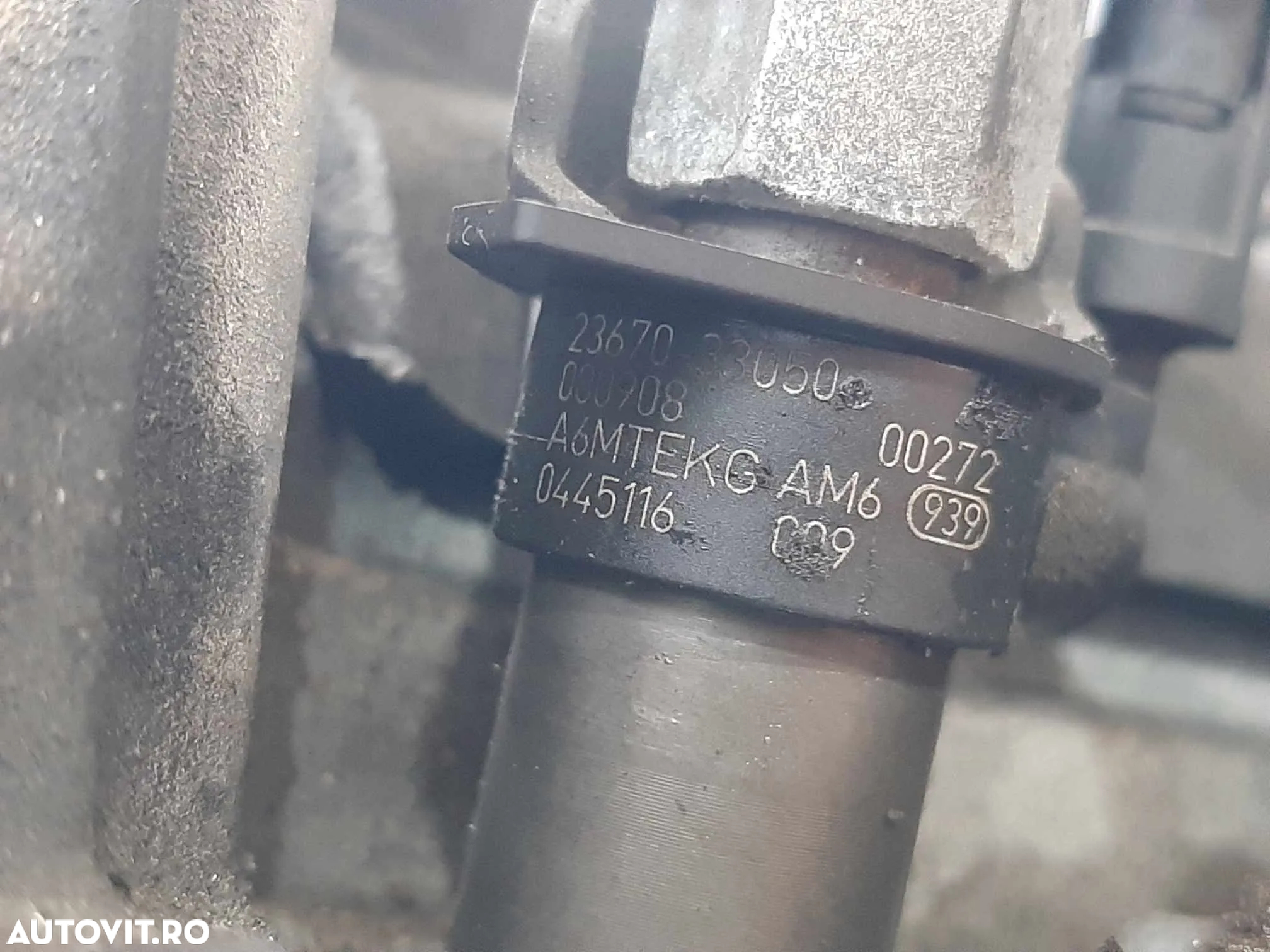 injector 1.4 d nd-tv  euro 5  toyota yaris p13 0445116009  23670-33050 - 2