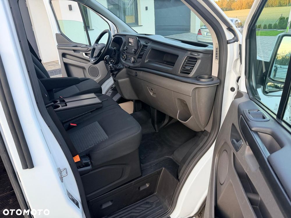 Ford Transit Custom - 23