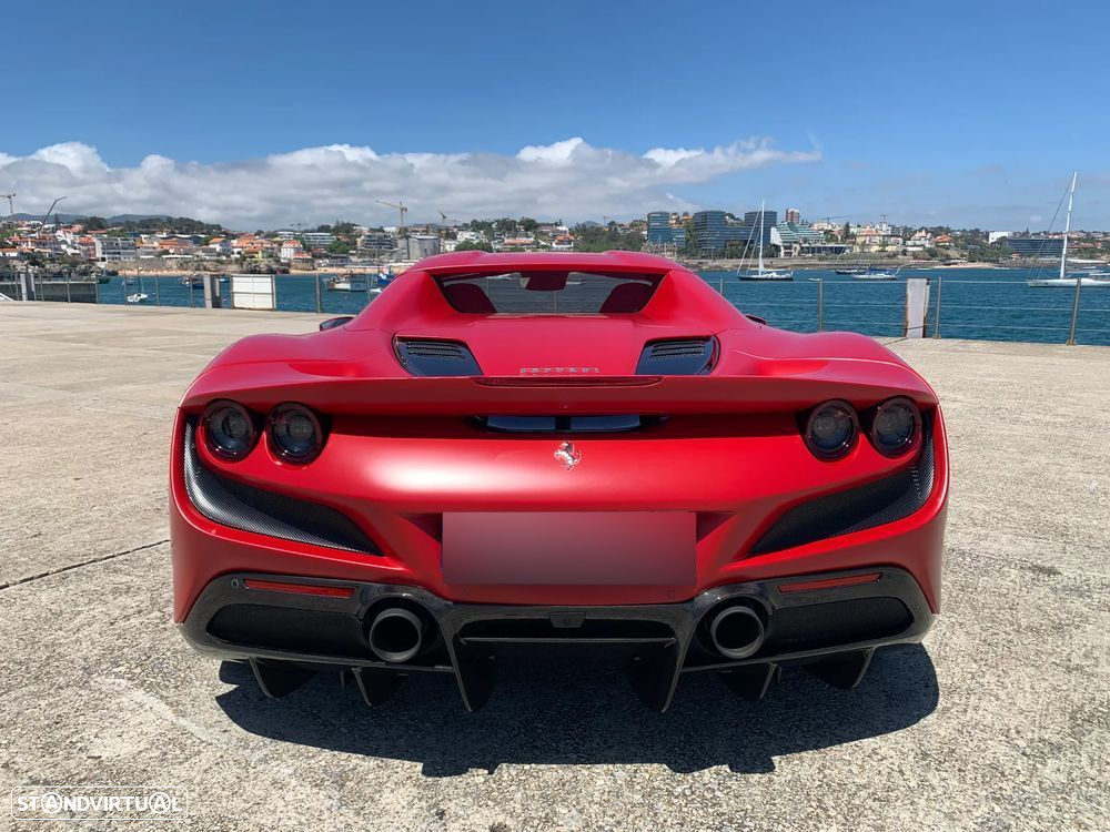 Ferrari F8 Tributo Spider - 9