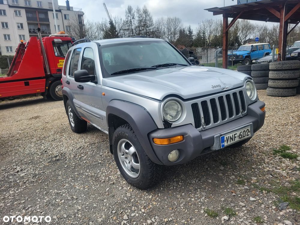 Jeep Cherokee - 2