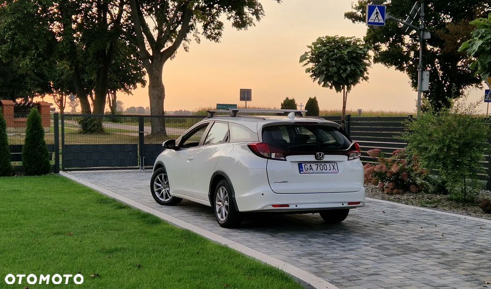 Honda Civic 1.8 Elegance - 25