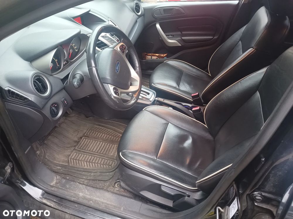 Ford Fiesta - 14
