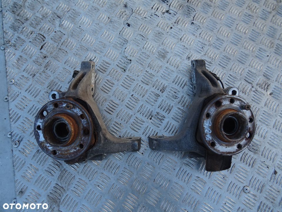 OPEL VECTRA C SIGNUM ZWROTNICA PIASTA ZAWIESZENIA PRZÓD CZUJNIK ABS 1,8 2,0 2,2 3,2 1,9 3,0 - 1