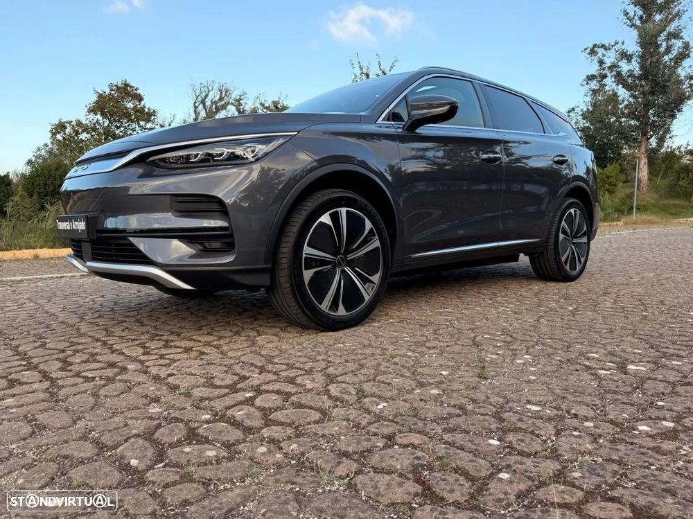BYD Tang 108.8 kWh AWD Flagship - 4