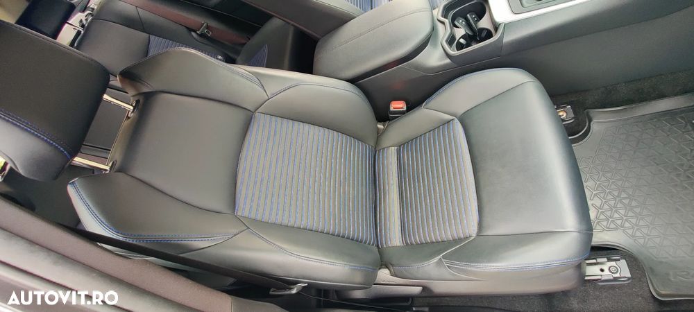 Toyota RAV4 2.5 Hybrid VVT-iE 4x2 Exclusive - 10