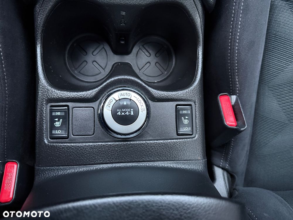 Nissan X-Trail 1.6 DCi ALL-MODE 4x4i Tekna - 16