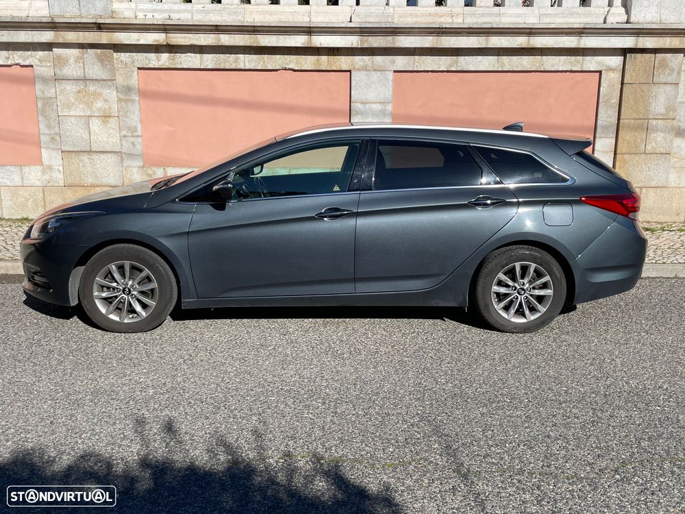 Hyundai i40 SW 1.7 CRDi Blue Classic - 4