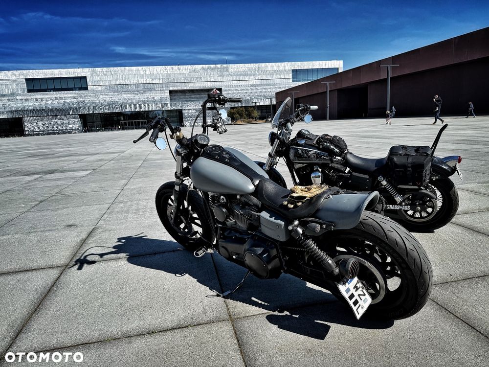 Harley-Davidson Dyna Super Glide - 1
