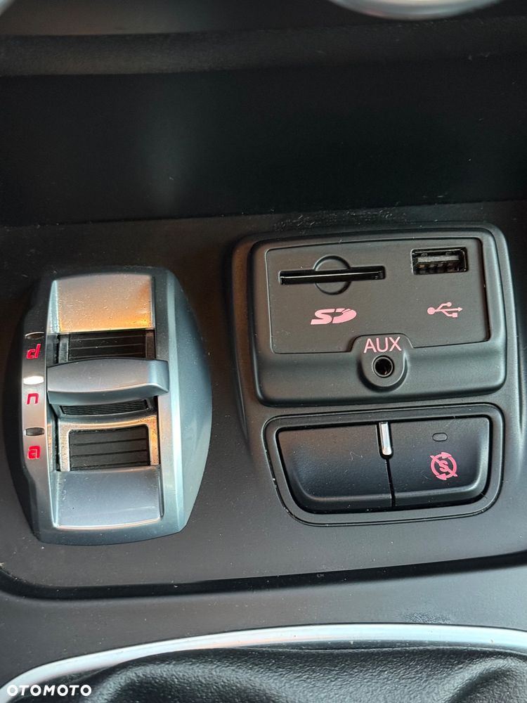 Alfa Romeo Giulietta 1.6 JTDM Veloce - 26