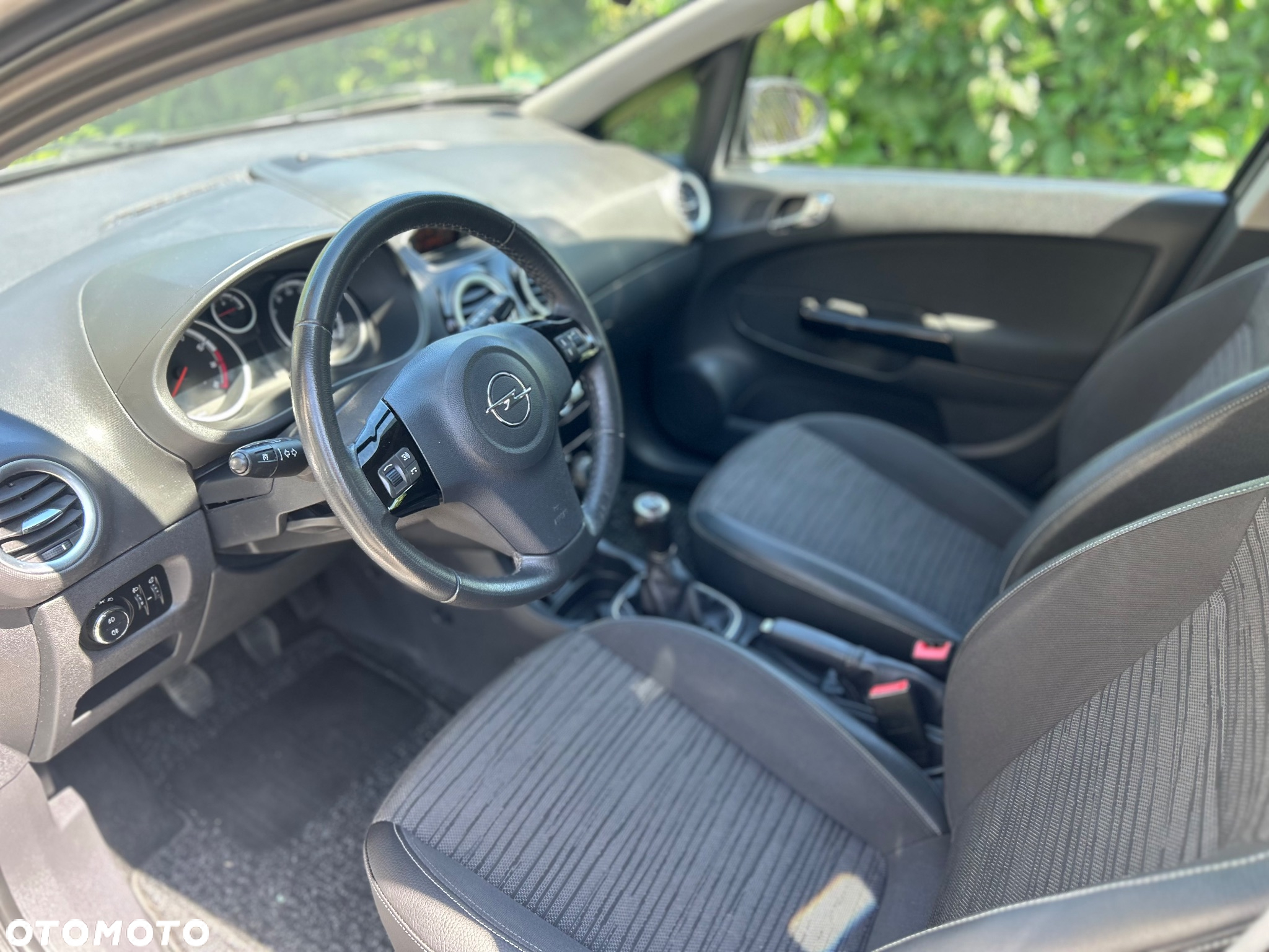 Opel Corsa 1.2 16V Color Edition - 19