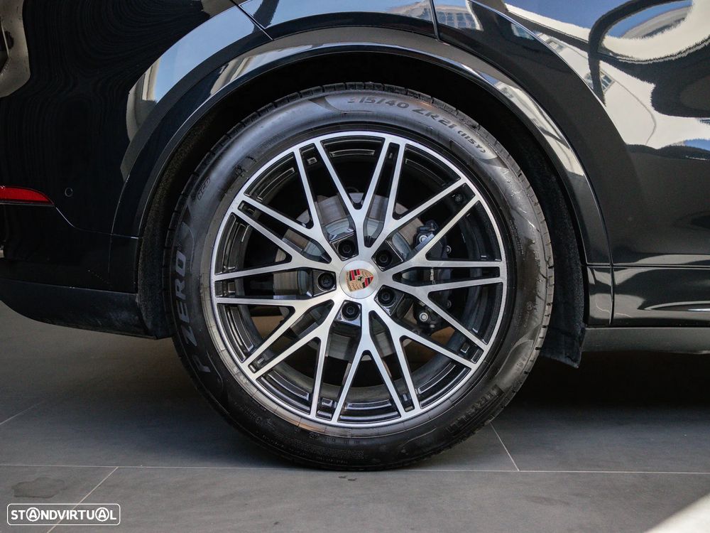 Porsche Cayenne Coupé E-Hybrid Black Edition - 16