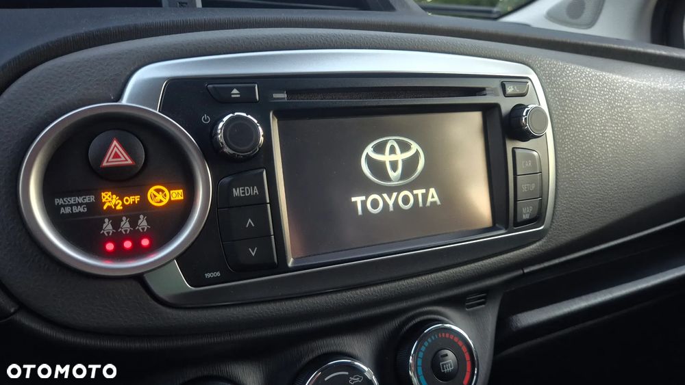 Toyota Yaris 1.33 VVT-i Club - 18