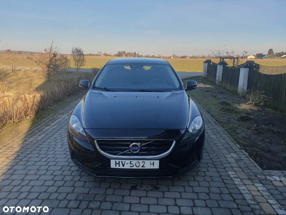 Volvo V40 D2 Summum - 2