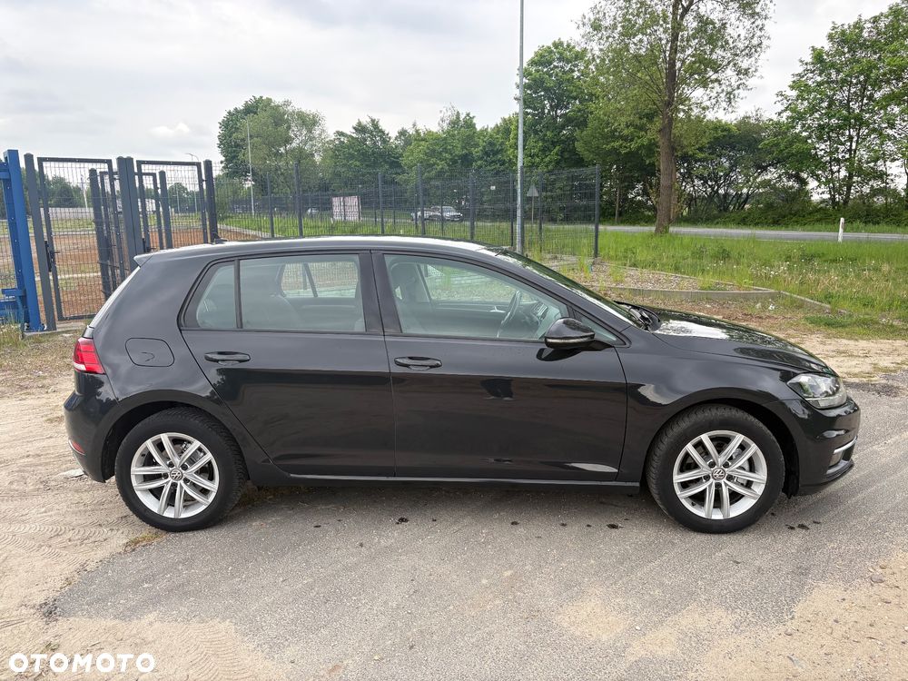 Volkswagen Golf 1.6 TDI BMT Comfortline - 9